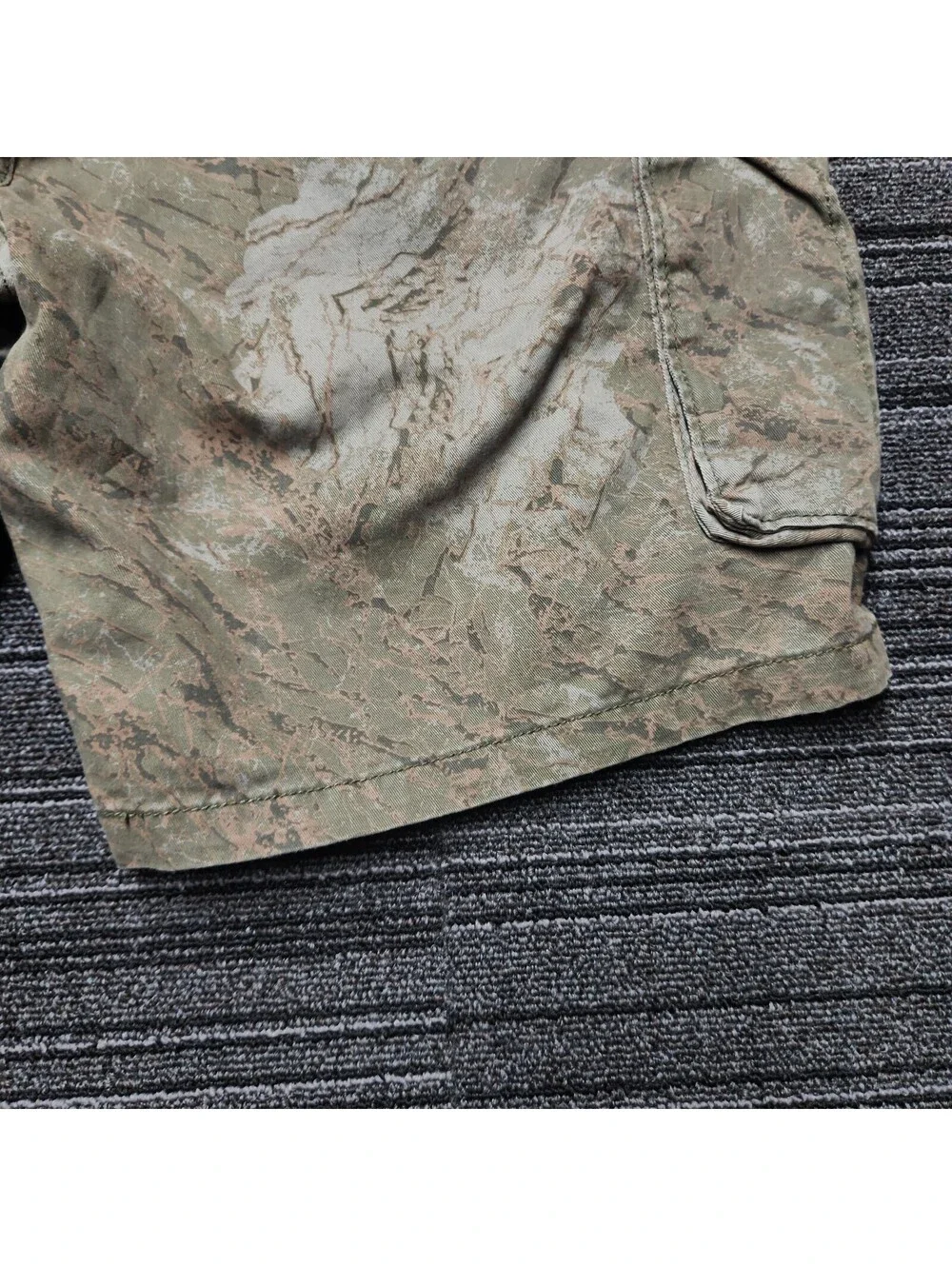 Levi Strauss Signature Men's Camo Cargo Shorts Size 38 Hunting Outdoor Utility